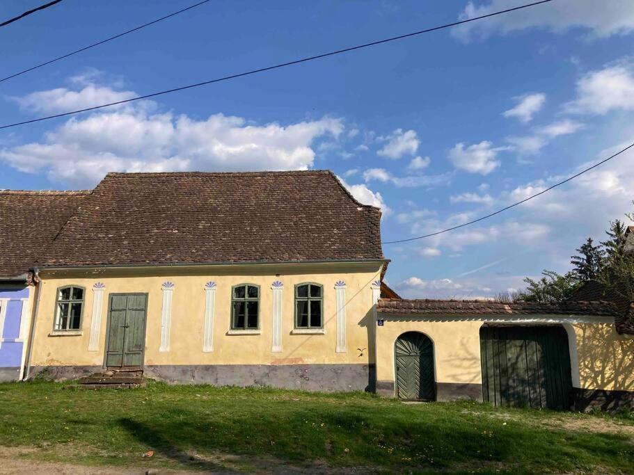 House By The Church - Entire House Crit المظهر الخارجي الصورة